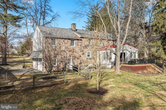 6760 CHAPEL RD, New Hope, PA 18938