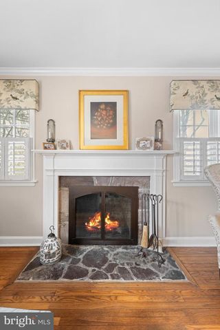 6760 CHAPEL RD, New Hope, PA 18938