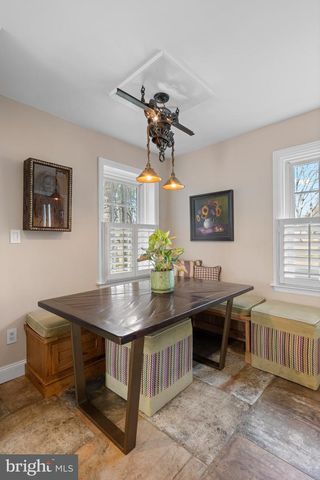 6760 CHAPEL RD, New Hope, PA 18938