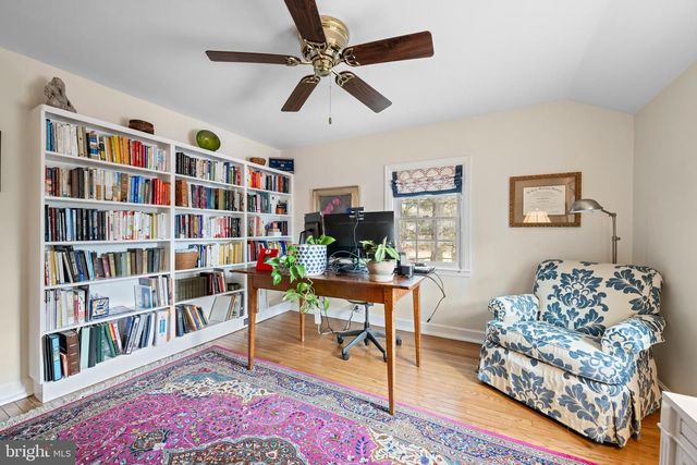 6760 CHAPEL RD, New Hope, PA 18938