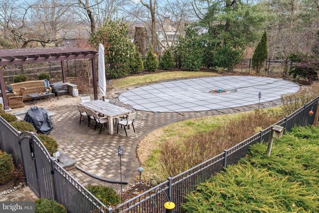 6760 CHAPEL RD, New Hope, PA 18938