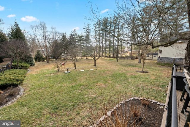 6760 CHAPEL RD, New Hope, PA 18938