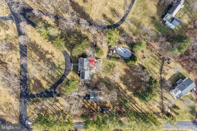 6760 CHAPEL RD, New Hope, PA 18938