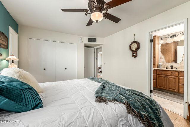 806 W BROOKS Street, Chandler, AZ 85225