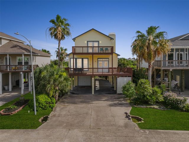 22517 Bay Point Drive, Galveston, TX 77554
