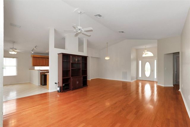 6318 SW 117TH LOOP, Ocala, FL 34476