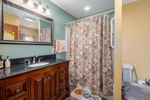 332 W 15TH AVENUE, Oshkosh, WI 54902