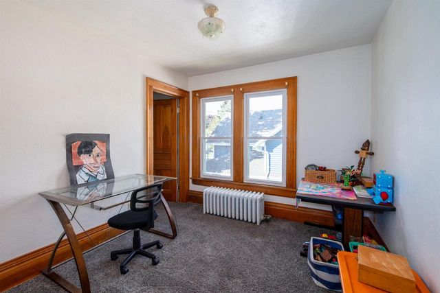 332 W 15TH AVENUE, Oshkosh, WI 54902