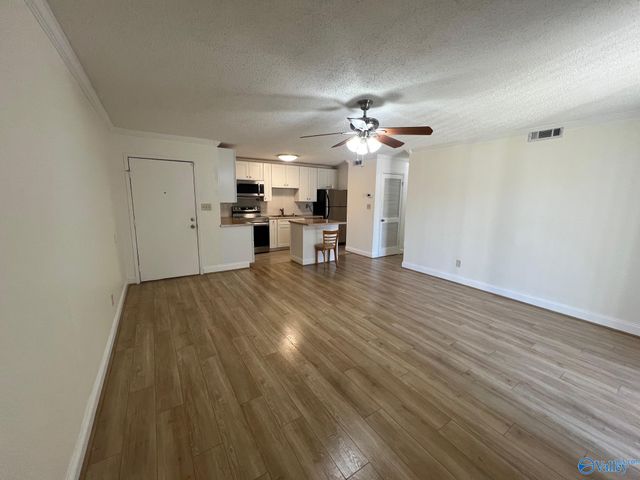 6620 Willow Pointe Drive f, Huntsville, AL 35806