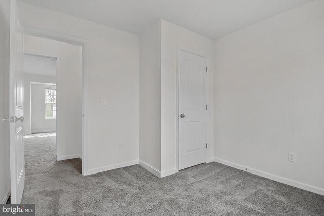 2609 MAPLEWOOD CIR, Harrisburg, PA 17110