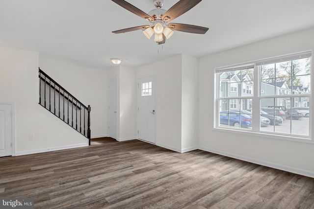 2609 MAPLEWOOD CIR, Harrisburg, PA 17110