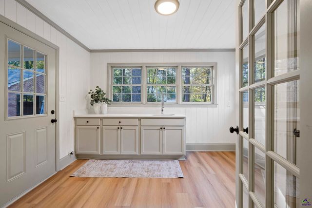 1297 Wesleyan Drive, Macon, GA 31210