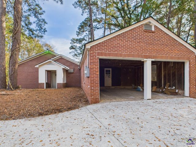 1297 Wesleyan Drive, Macon, GA 31210