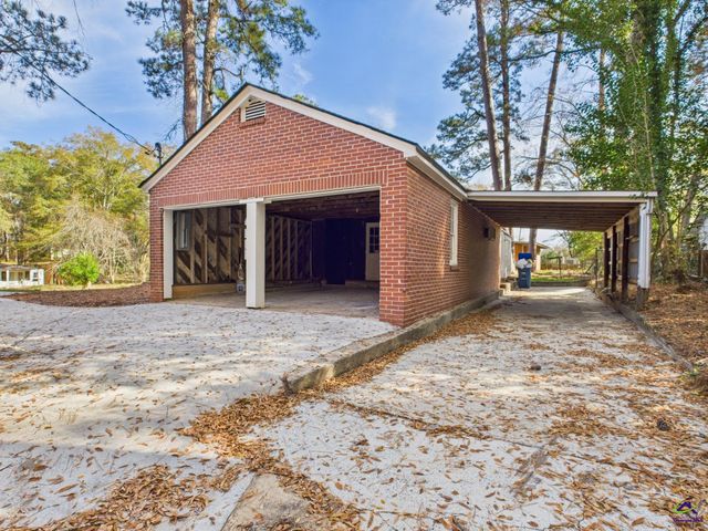 1297 Wesleyan Drive, Macon, GA 31210