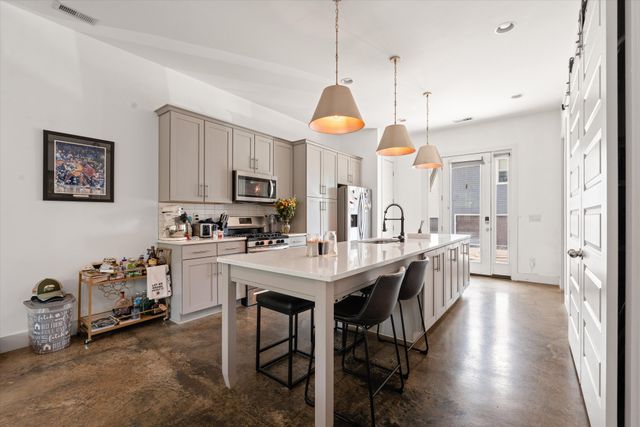 672 James Ave, Nashville, TN 37209