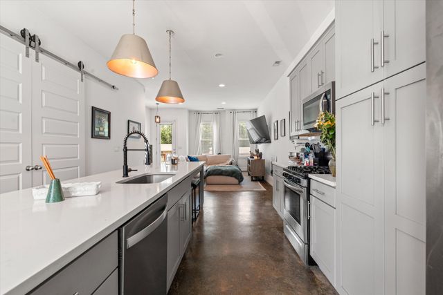 672 James Ave, Nashville, TN 37209