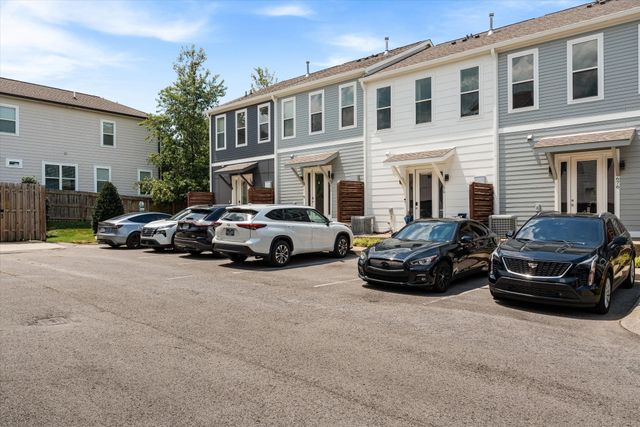 672 James Ave, Nashville, TN 37209