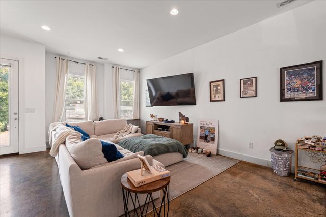 672 James Ave, Nashville, TN 37209