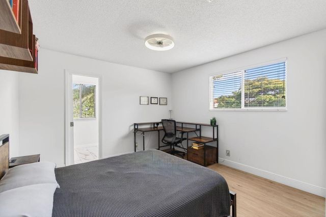 6766 Via Regina, Boca Raton, FL 33433