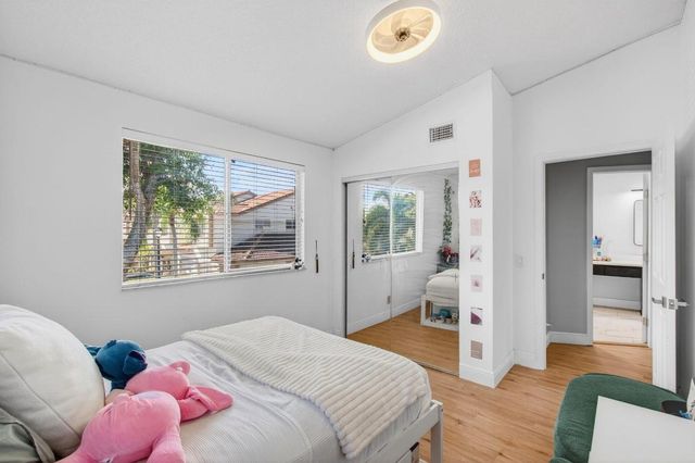 6766 Via Regina, Boca Raton, FL 33433