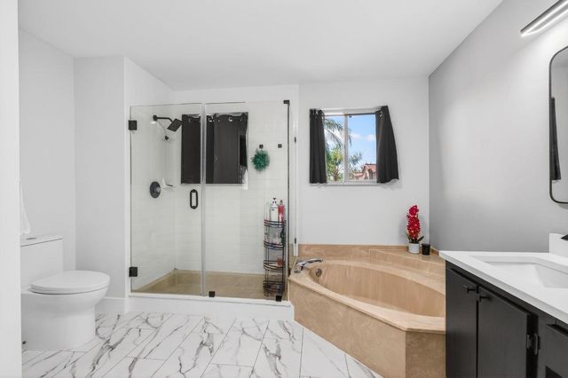 6766 Via Regina, Boca Raton, FL 33433