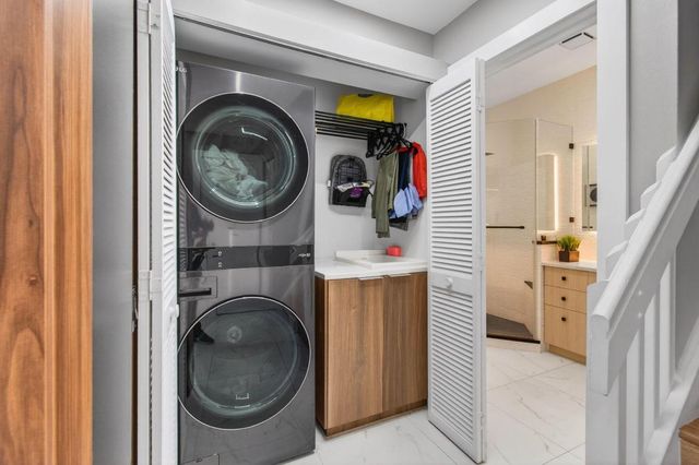 6766 Via Regina, Boca Raton, FL 33433