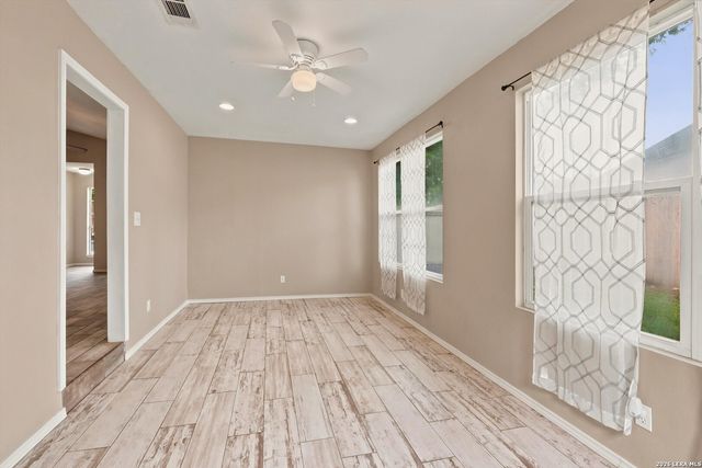 110 LEHMANN ST, Boerne, TX 78006