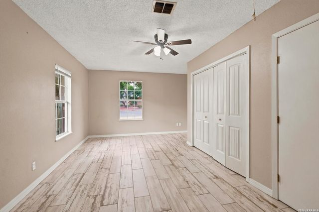 110 LEHMANN ST, Boerne, TX 78006