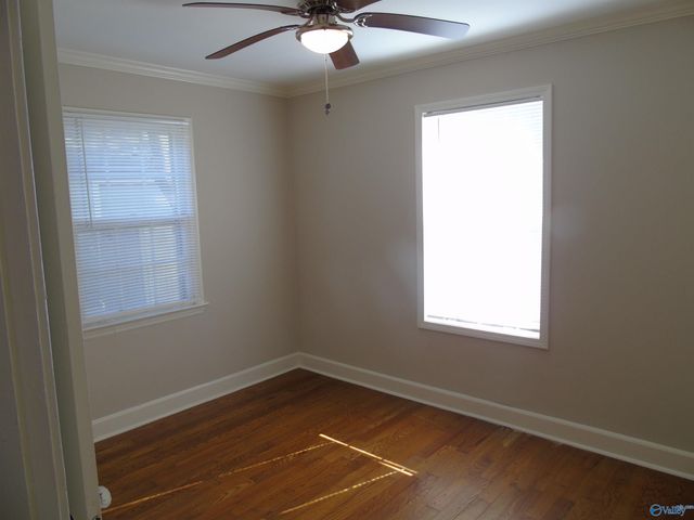 1915 Vanderbilt Circle SW, Huntsville, AL 35801