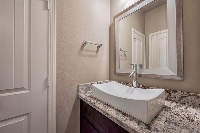 4307 Hershe Street, Houston, TX 77020