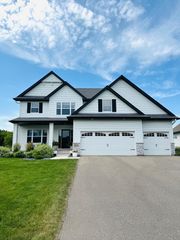 4836 Bennett Street SE, Prior Lake, MN 55372