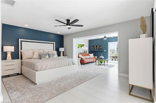 4937 Triton CT W, Cape Coral, FL 33904