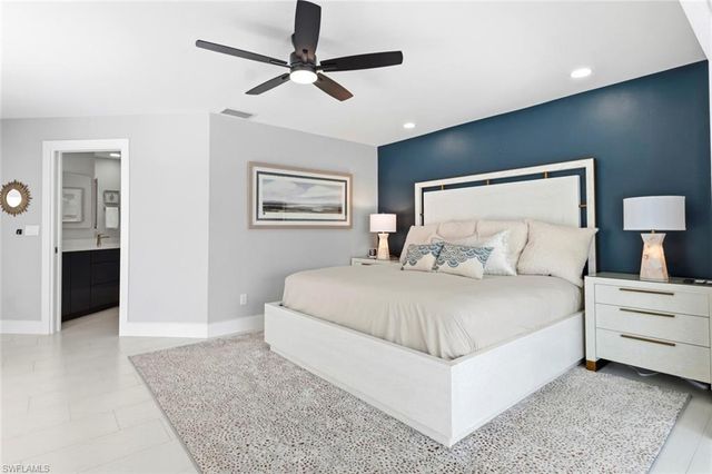 4937 Triton CT W, Cape Coral, FL 33904