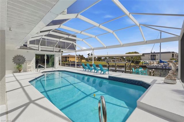 4937 Triton CT W, Cape Coral, FL 33904