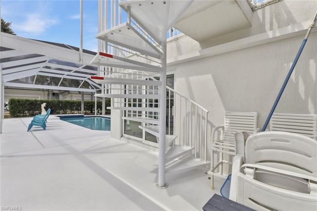 4937 Triton CT W, Cape Coral, FL 33904