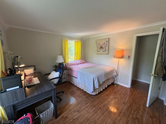 19 Circle Dr, West Milford Twp., NJ 07438