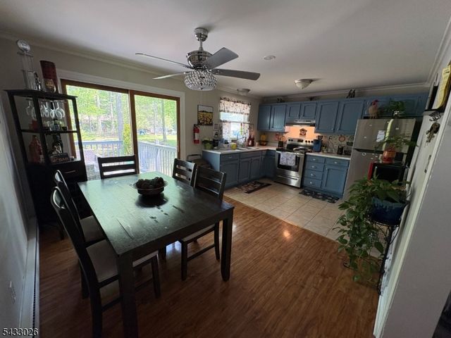 19 Circle Dr, West Milford Twp., NJ 07438