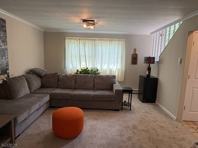 19 Circle Dr, West Milford Twp., NJ 07438