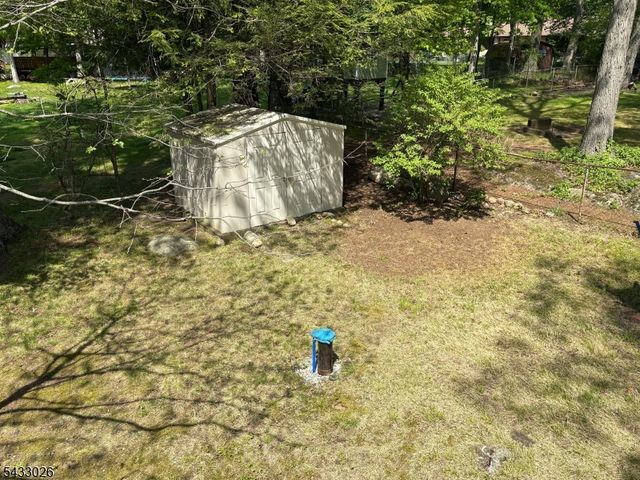 19 Circle Dr, West Milford Twp., NJ 07438