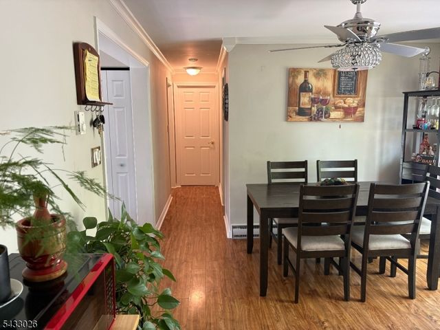 19 Circle Dr, West Milford Twp., NJ 07438