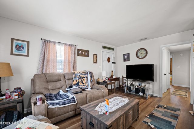 5033 LEXINGTON Avenue, Jacksonville, FL 32210