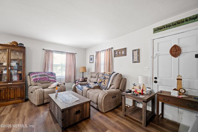 5033 LEXINGTON Avenue, Jacksonville, FL 32210