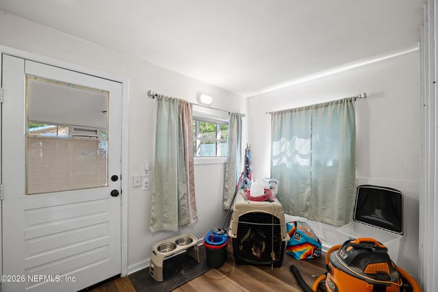 5033 LEXINGTON Avenue, Jacksonville, FL 32210