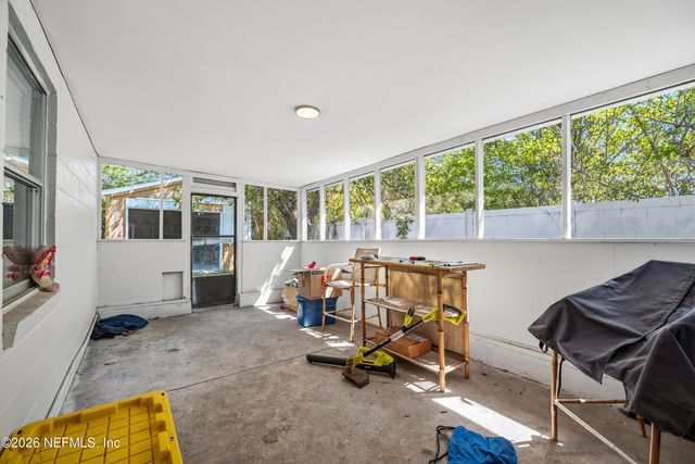 5033 LEXINGTON Avenue, Jacksonville, FL 32210