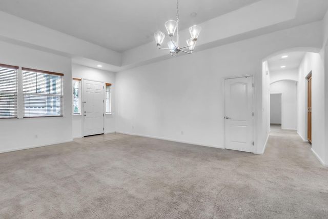 2081 Sebastian Way, Roseville, CA 95661