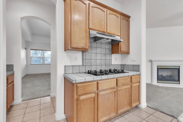 2081 Sebastian Way, Roseville, CA 95661