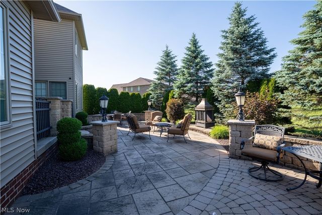 3947 Via Siena, Poland, OH 44514