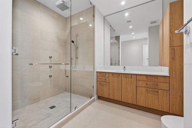 275 1ST AVENUE S 4202, St Petersburg, FL 33701