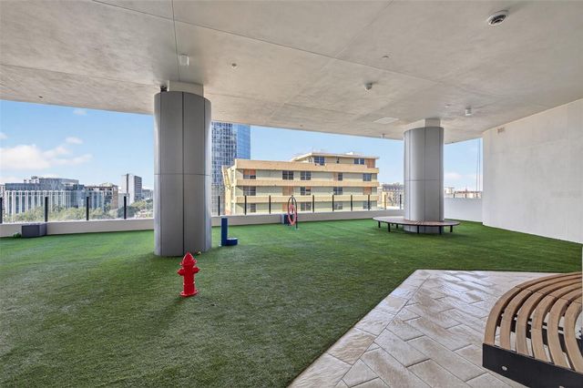 275 1ST AVENUE S 4202, St Petersburg, FL 33701