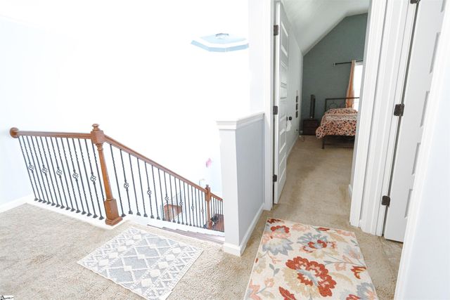526 W Holloway Drive, Woodruff, SC 29388